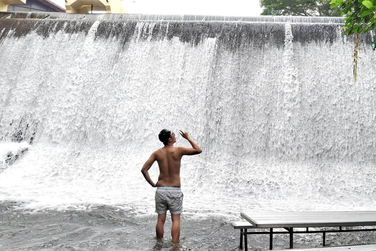 Manila Villa Escudero Private Day Tour with Lunch