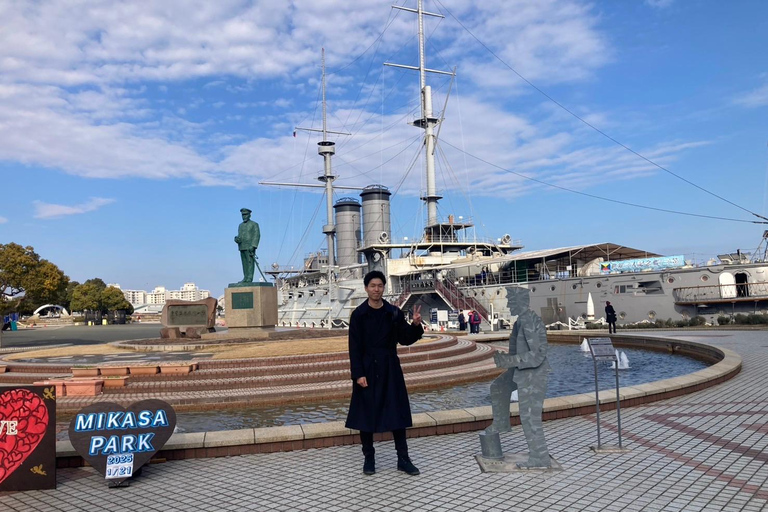 Yokosuka: Boat Trip to Natural Island and Naval Port Cruise