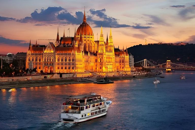 From Vienna:Bratislava & Budapest Guided Day Trip and cruise Guided Day Tour from Vienna to Budapest and Bratislava