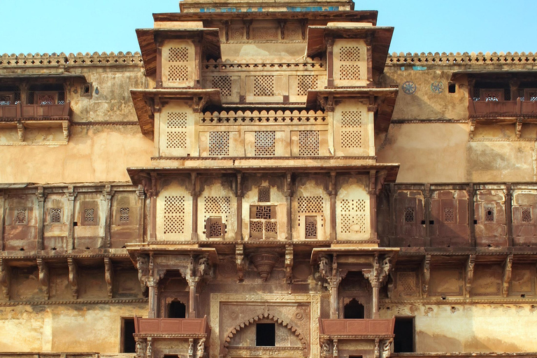 Tour di un giorno di Orchha e del Forte di Jhansi da Khajuraho con guida