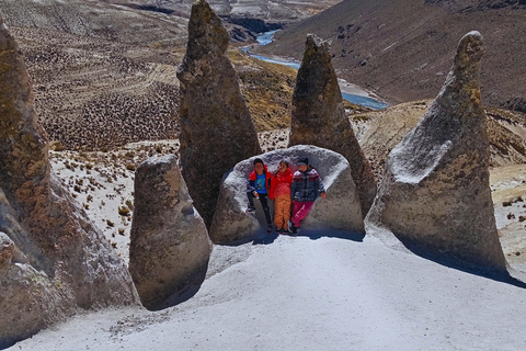 Arequipa: Pillones 2026 – Waterfall, Andean Views, and Eroded Rocks