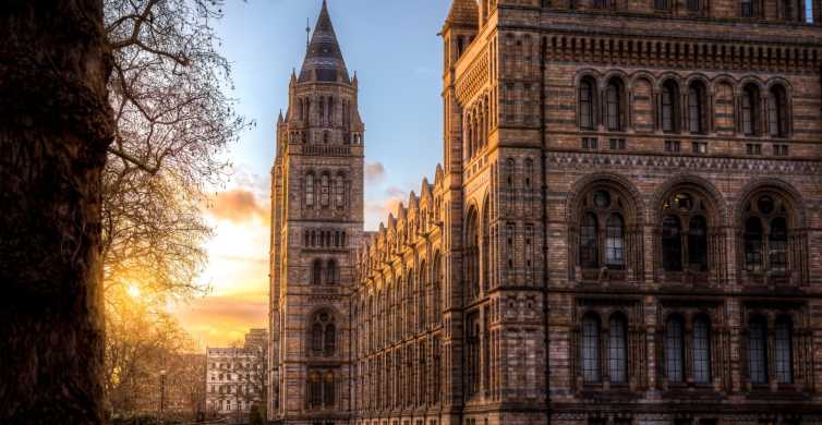 London: Victoria and Albert Museum & Kensington Guided Tour