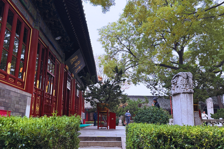 Beijing：Hutong Museum Cluster Tour—Culture, Temples & Life