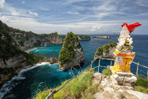 Nusa Penida: recorrido privado de un día en coche con conductorViaje mixto