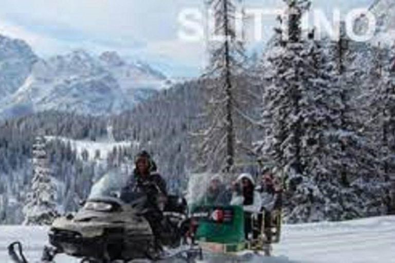 Au départ de Venise : Excursion d'une journée dans les Dolomites et le lac de Braies en minibus