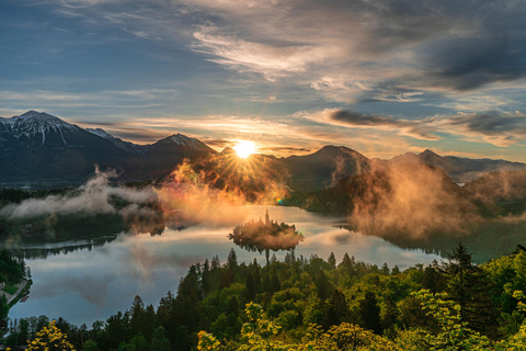 Bled: Sunrise Photo Tour to Lake Bled's Best Viewpoint