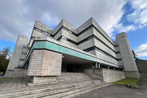 Tour de la película Tenet en Tallin con un extraTenet Tour (1.5h)