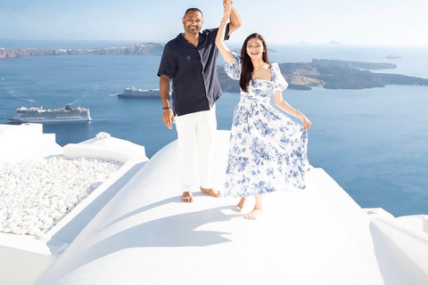The Art of Santorini Light in Oia by Rey 1 HOUR FAMILY OIA
