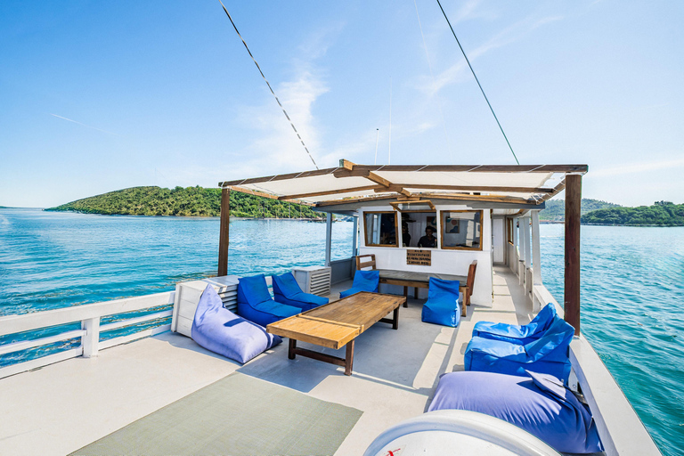 Dormitory style in Local wooden Boat Komodo Liveaboard 3D2N