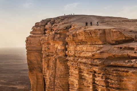 Riyadh: Adventure Edge of the World