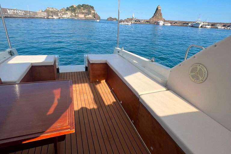 Catania: Sunset Boat Excursion to Acitrezza + Dolphin Watching