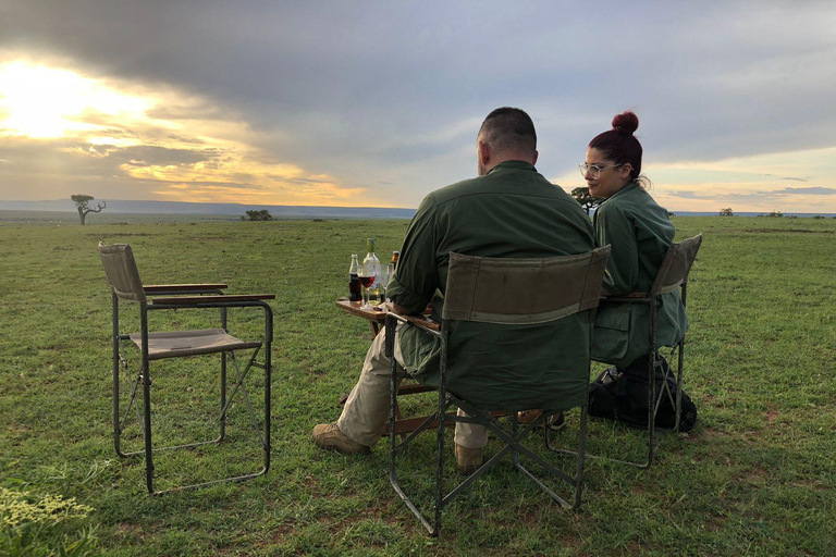 Safari en camping en grupo de 5 días por el Serengeti, Ngorongoro y ManyaraSafari en grupo de 5 días por el Serengeti, el Ngorongoro y el Lago Manyara