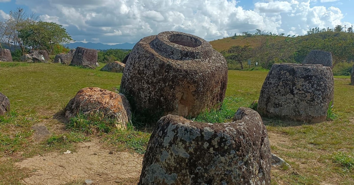Piana delle Giare e paesaggi di Phonsavan — Phonsavan, Laos