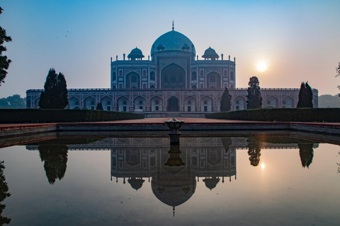 Tour Privado de la Tumba de Humayun con Salta la colaVisita Privada a la Tumba de Humayun con Guía Único