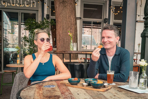 Delft: City Tour with Dutch Food and Drink