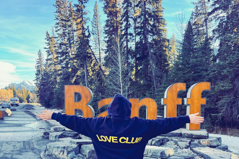 Calgary: Banff,Moraine,Emerald Lake and Canyon Day Trip