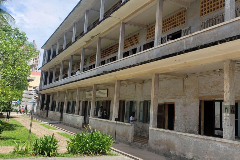 Phnom penh full day Tour full day in Phnom pen , no tour guide!