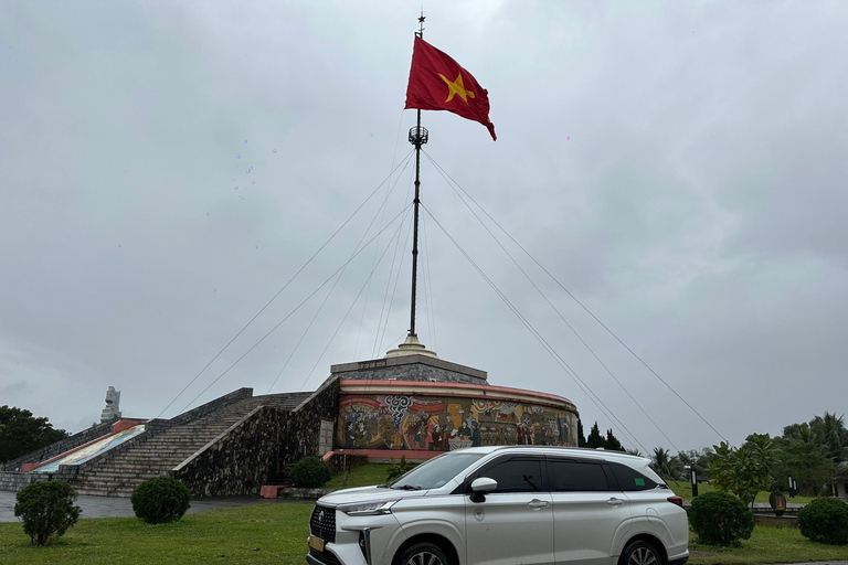 Hue - Golden Bridge Bana Hills - Hoi An prywatnym samochodem