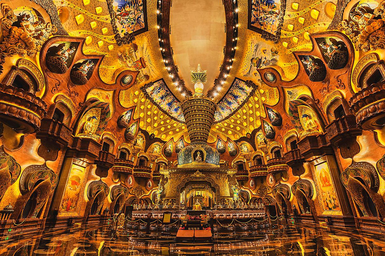 Nanjing: Private City Highlights Tour with Lunch