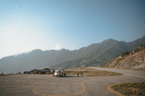 Nepal: Gokyo Lakes & Everest Base Camp Trek | Eco-Certified|
