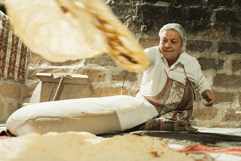 Erevan : Visite du temple païen de Garni, de Geghard et de la boulangerie Lavash