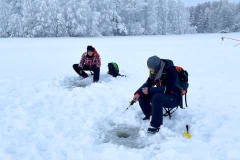 Rovaniemi: Ice Fishing Experience with Barbecue