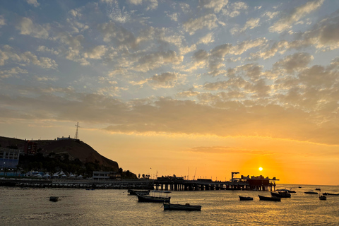 Lima: Adventures in Chorrillos – Guided Walk & Boat Tour