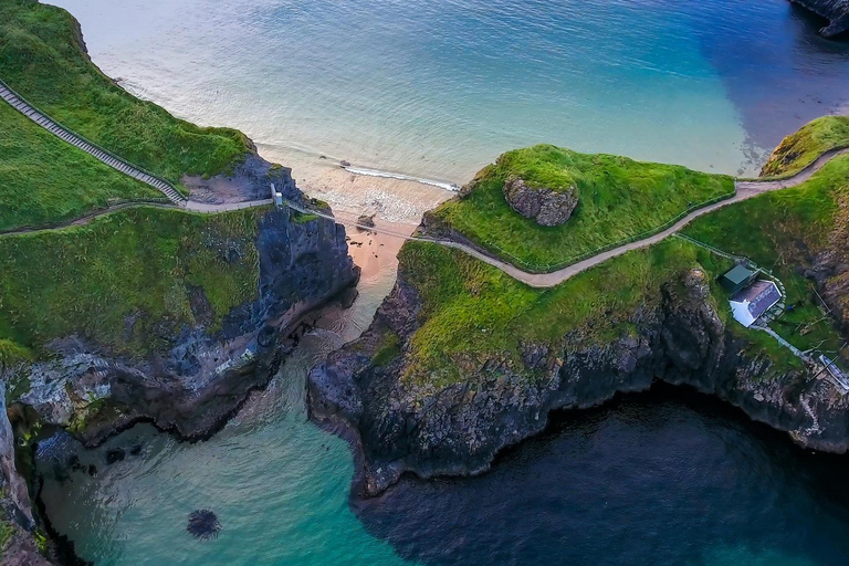 Belfast: Antrim Coast, Castles & Giant’s Causeway Tour