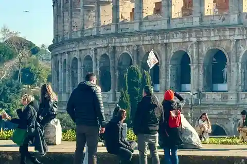 Colosseum Private Guided Tour with Food & Wine Tasting