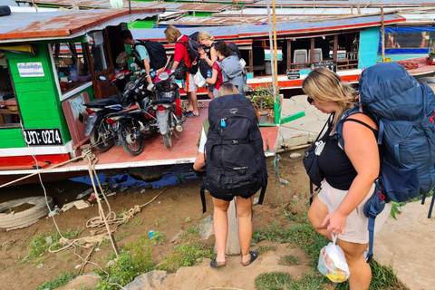 Från Luang Prabang: Långsam båt till Huay Xai 2 dagar, 1 natt