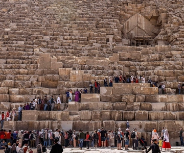 Excursão às pirâmides de Gizé com entrada para a pirâmide de Khufu saindo do Cairo