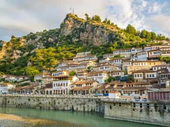 Zielona linia: Vlora-Apollonia-Divjake-Berat - 1-dniowa wycieczka z przewodnikiem