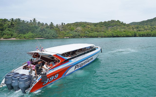 Visit One Way Speedboat Ticket Pakbara Pier to Koh Lipe in Pakbara, Thailand
