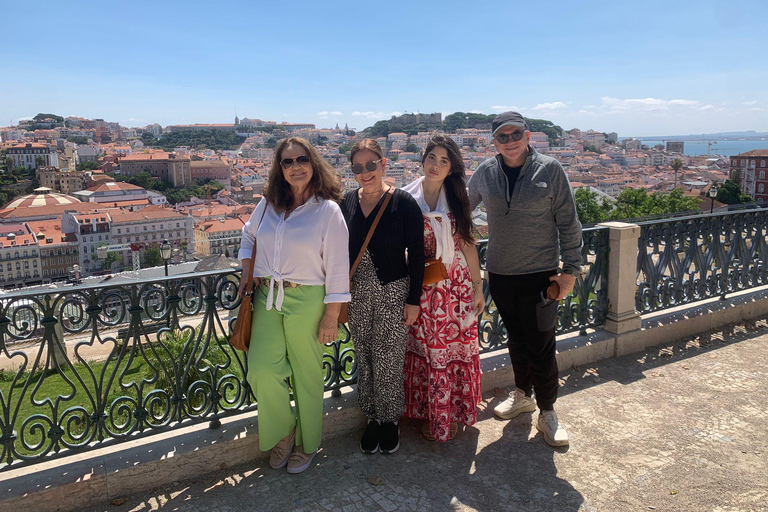 Tour privati di Lisbona in tuk-tuk 100% elettricitour privati di Lisbona in tuk-tuk 100% elettrici