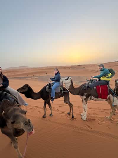Depuis Marrakech : excursion de trois jours dans le désert vers Merzouga et randonnée à dos de chameau - dromadaire