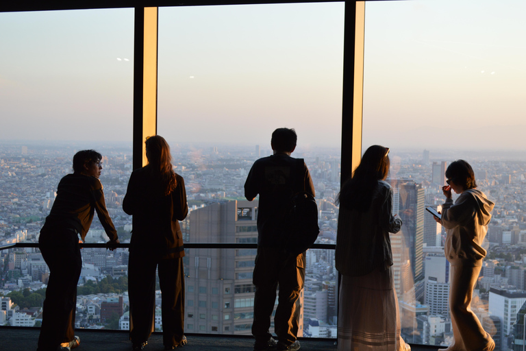 Tokyo: Shibuya Sky Sunset Entry & Night Walking Tour