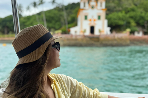 Salvador: Ilha dos Frades Speedboat Tour with Guide