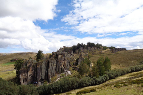 Cajamarca: Yacimiento arqueológico de Cumbemayo + Entrada