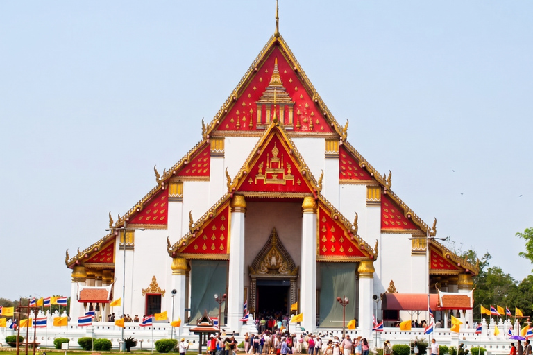 From Bangkok: Private Ang Thong and Ayutthaya Tour