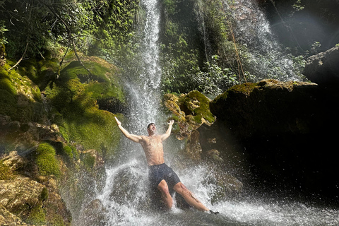 Valencia: day trip exploring waterfalls, springs and caves.