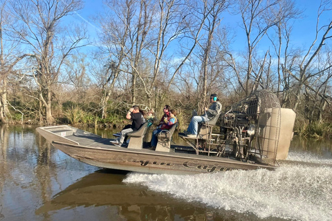 New Orleans: 6 Passenger Premium Airboat Swamp Tour Self-Drive to Meeting Point