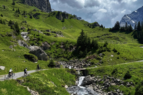 Griesalp Dolina alpejska wpisana na listę UNESCO Wycieczka rowerem elektrycznym z InterlakenWycieczka rowerowa elektrycznym rowerem z Interlaken do alpejskiej doliny Griesalp wpis