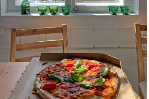 Helsinki: Cute Island Coffee Shop Visit with Lunch & Ferry