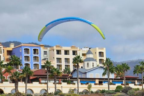 Tenerife: Paragliding with National Champion Paraglider