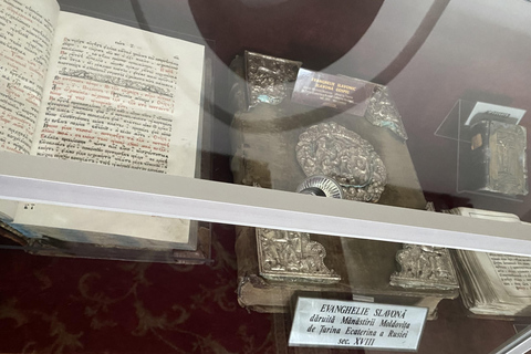 UNESCO Monasteries & Traditional Arts Day Tour from Iași
