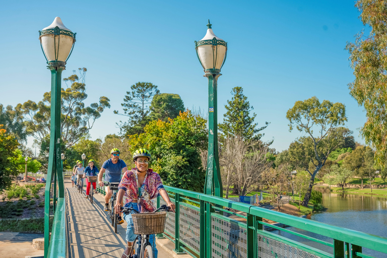 Adelaide: tour della città in bici elettrica o solo a noleggioAdelaide: tour panoramico della città in bici elettrica