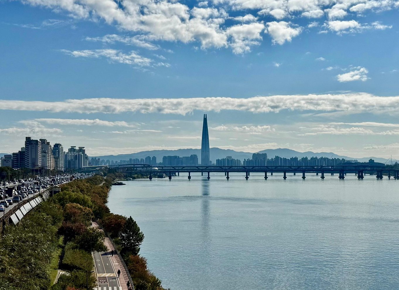Seoul: Morgencykeltur langs Han-floden med en lokal
