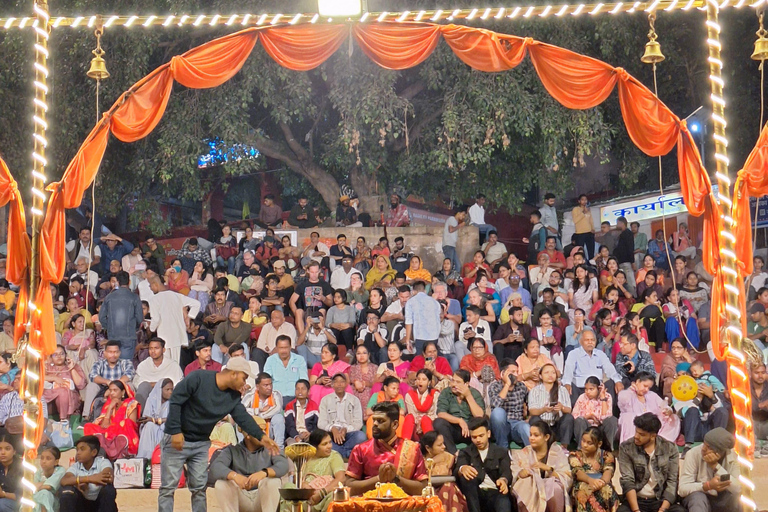 Vanuit Delhi: Varanasi-overnachtingstour met trein- en boottochtVanuit Delhi: Varanasi met overnachting, trein en boottocht