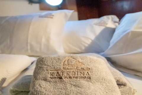 Skiathos: Wooden Sailboat Full- or Half-Day Trip with Meal Shared Sailing Full-Day Trip