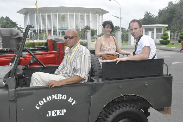 Colombo: City & Attidiya Bird Sanctuary Tour by WWII Jeep With pickup from Colombo Hotel